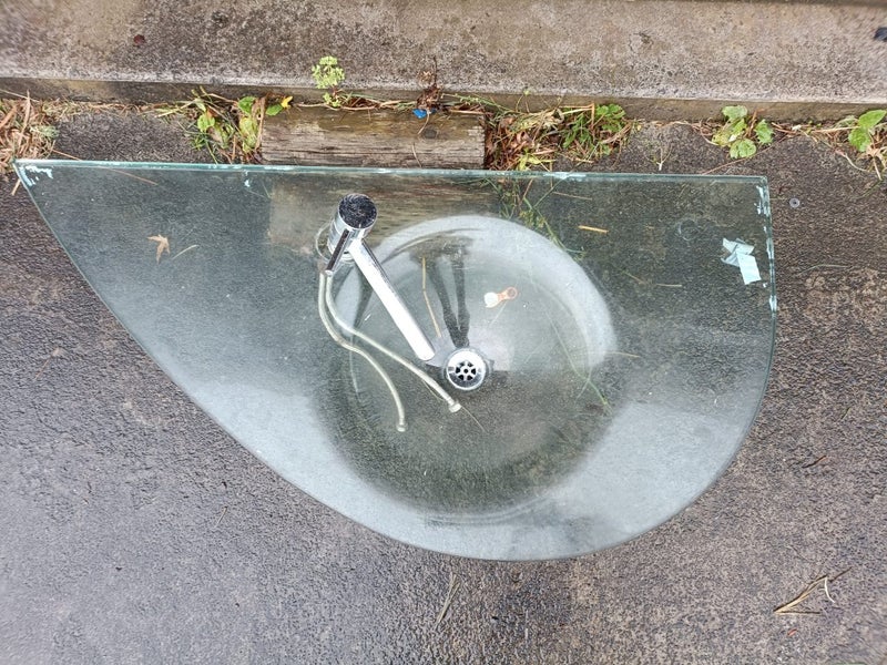 Glass Vanity Top Carousel 1