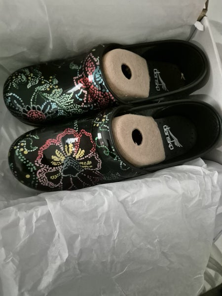 Dansko clogs Carousel 2