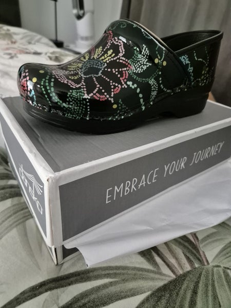 Dansko clogs Carousel 3