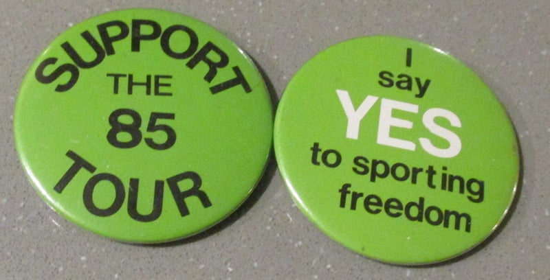 TWO Vintage Support The Tour 1985 Rugby Sports Badges Sports Memorabelia Carousel 1