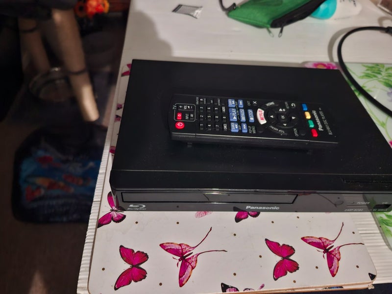 Blu-ray Disc Player Carousel 1