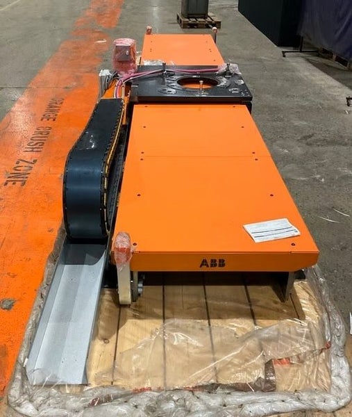 ABB IRBT 6004 Track Motion – 3.7m Travel – Industrial Robot Rail System Carousel 1