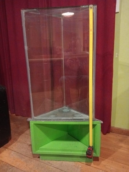 Aquarium/ Fish Tank and accessories Carousel 1