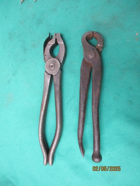 TOOLS $2-RES Carousel 2