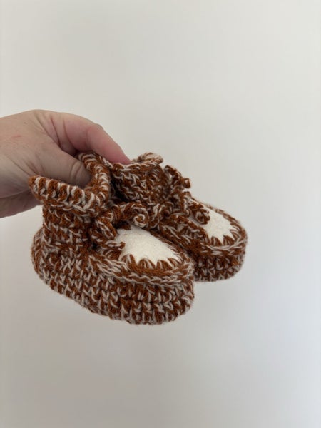 Baby sheepskin slippers62863216414209114