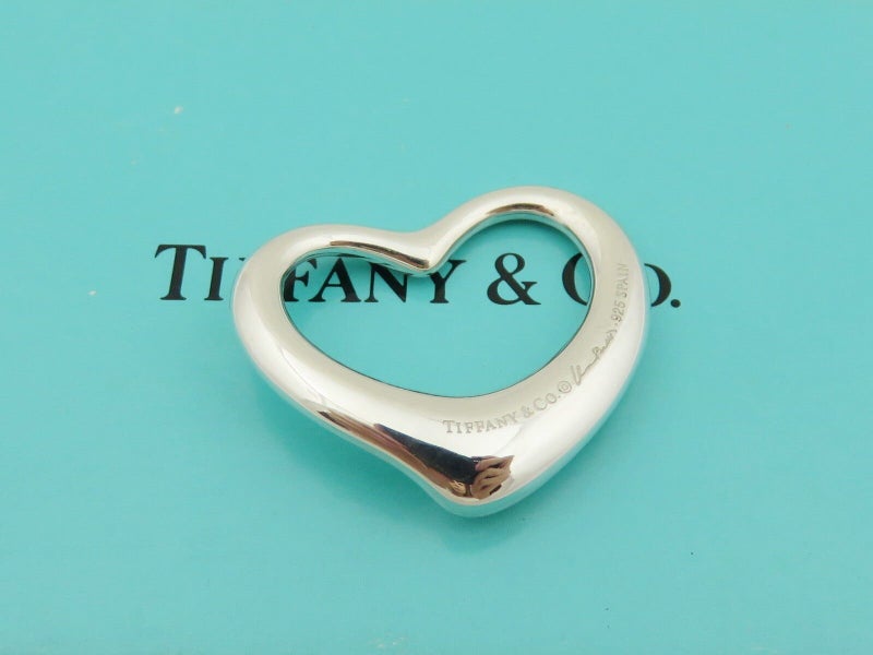TIFFANY & CO Sterling Silver Large Open Heart Pendant Charm Carousel 2