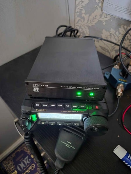 Yaesu ft-891 Carousel 2