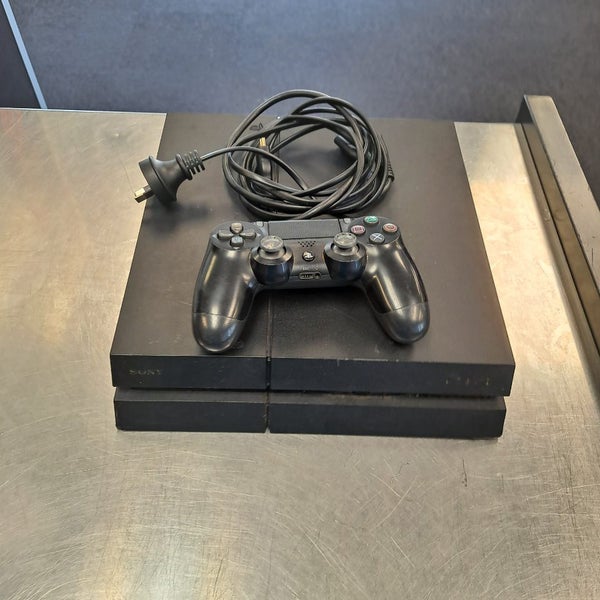 FAULTY PS4 (selling as parts) Carousel 1