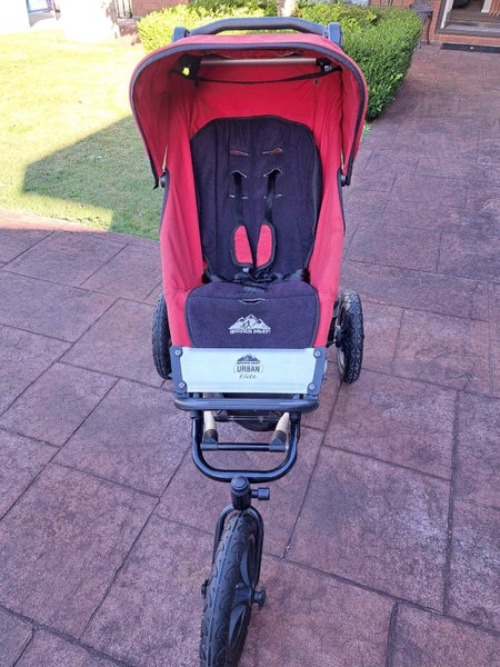 Mountain Buggy Urban Elite Carousel 2