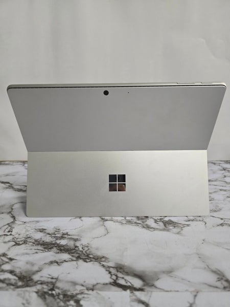 Microsoft Surface Pro 10 for Business 2079 Carousel 1