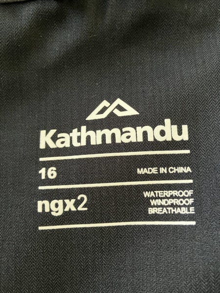Kathmandu waterproof/windproof sz16 Carousel 3