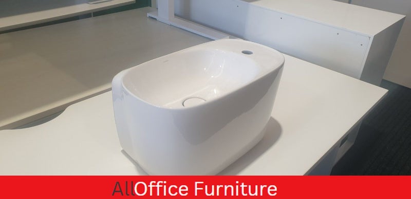 Small bathroom sink / Bathroom basin Carousel 3