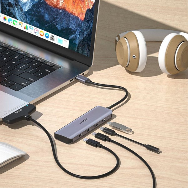 Unitek 4-in-1 Multi Port Hub with USB-C Connector - Grey Includes 4x USB-C Ports Carousel 4