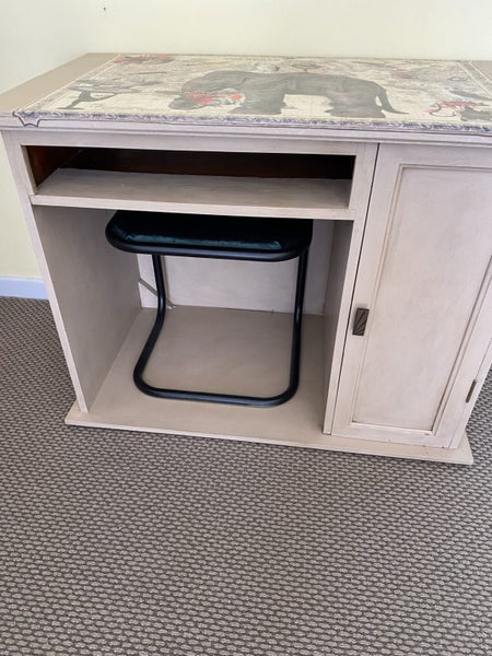 Upcycled Desk Carousel 5