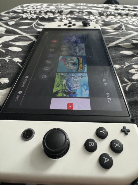 Nintendo Switch - OLED Carousel 10