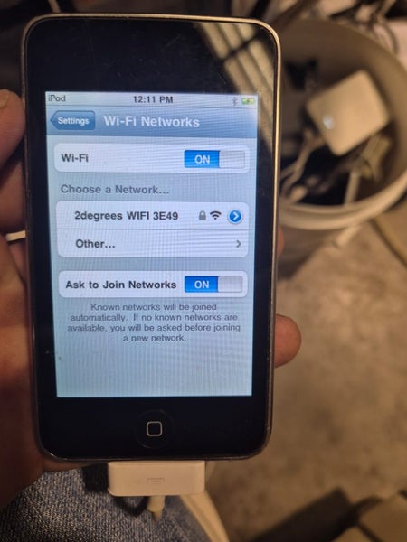 Apple ipod 8gb $1!!!!!! Carousel 1