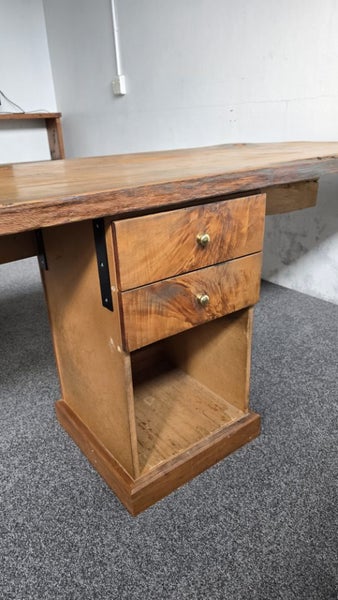 Office , reception desk work station Carousel 6