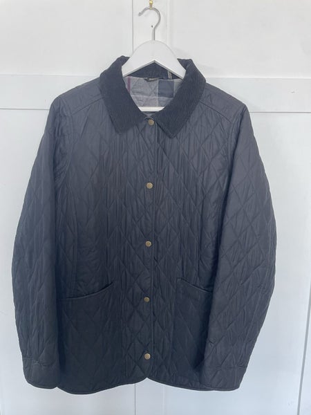 Barbour Quilted Jacket - size Euro 44 Carousel 1