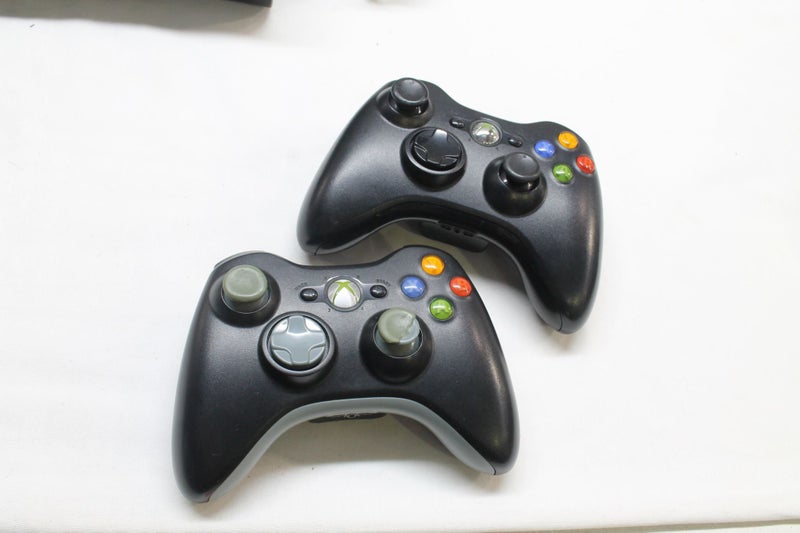 120GB Xbox 360, Controllers & 10 Games Carousel 2