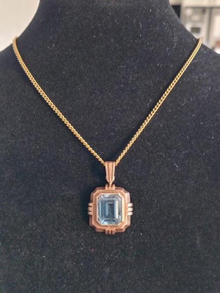 ESTATE SALE Aquamarine - 9CT Rose Gold Pendant Carousel 1