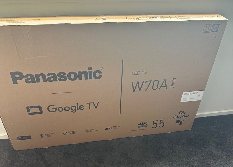 Panasonic 55 inch TV LED Carousel 1