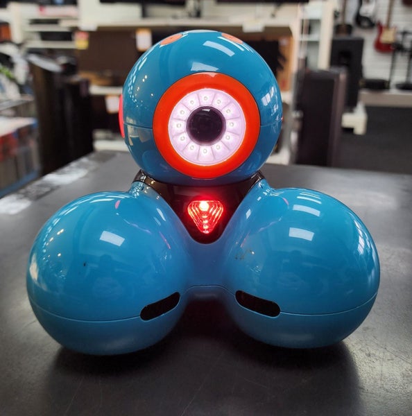 Dash by Wonder Workshop Programmable Robot - DA01 - B16133010-3 Carousel 1