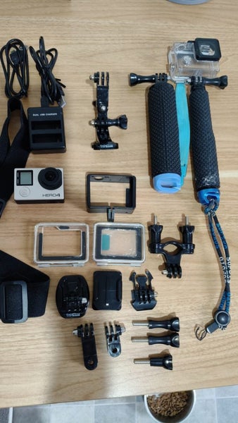 GoPro Hero 4 with accessories Carousel 2