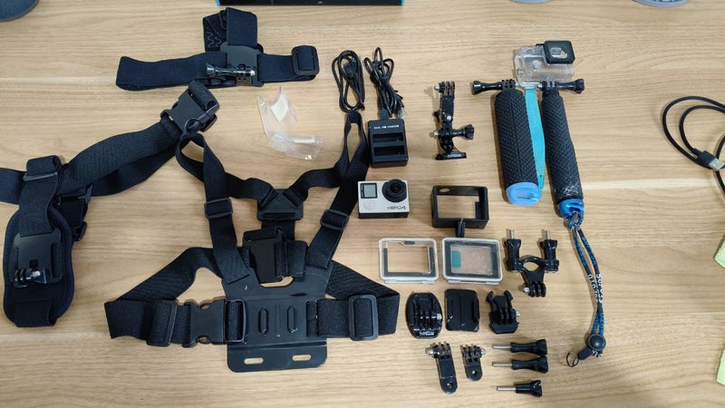 GoPro Hero 4 with accessories Carousel 1