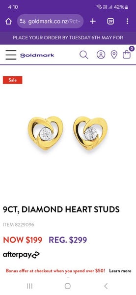 9ct Dimond heart studs Carousel 3