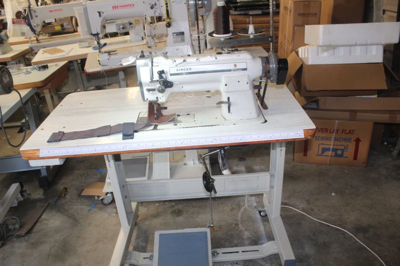 SINGER 211 WALKING FOOT SEWING MACHINE with SERVO MOTOR Carousel 1