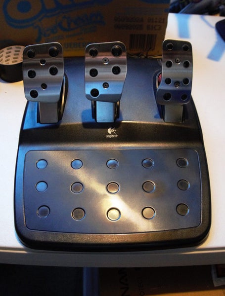 Logitech G27 Pedals Only Carousel 1