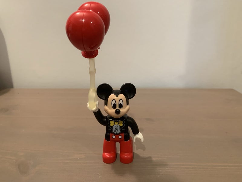Lego Duplo Disney Mickey Mouse Figure Carousel 1