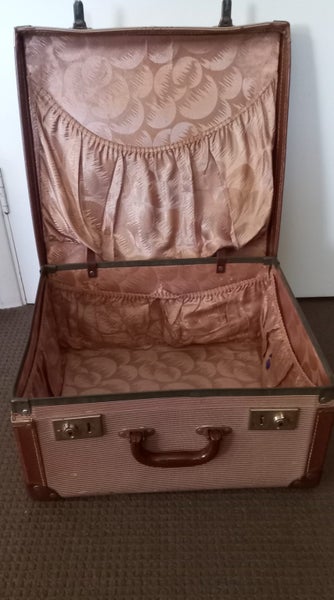 Antique Travel / Suit Case - Letholite 1930's - 1940's? Carousel 1