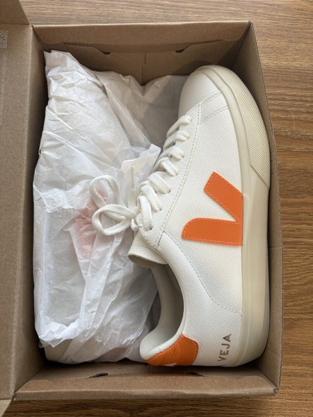 Veja Sneakers - Brand New RRP $269.95 Carousel 2