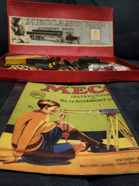 Meccano, Vintage 1a Accessory Outfit, With Instruction book, parts Carousel 2
