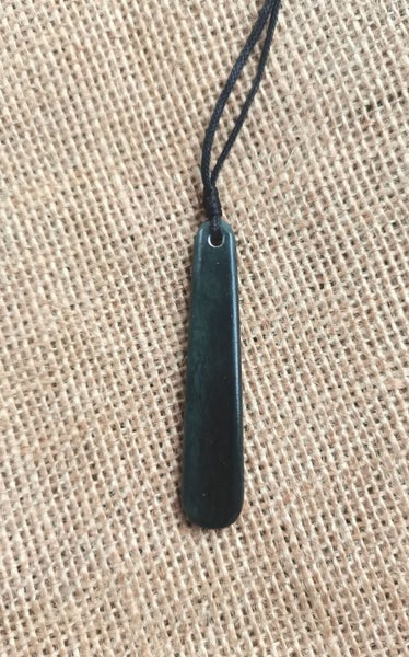 New Zealand Green Stone (Pounamu ) drop pendant Carousel 1