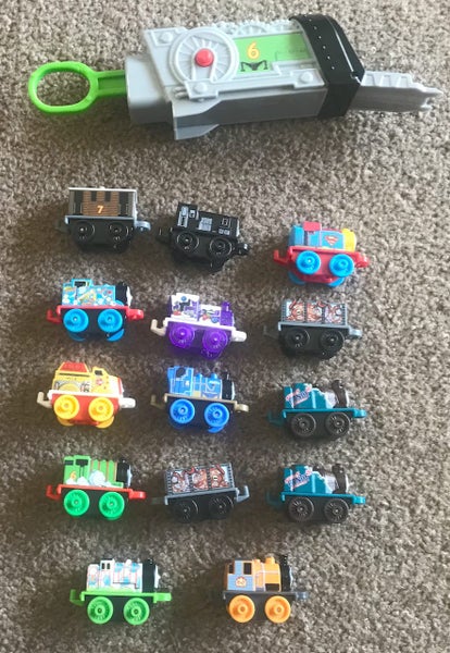 THOMAS THE TANK ENGINE : Train Minis + Percy Launcher Carousel 1