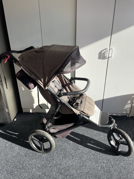 Luxury Edition Mountain Buggy Urban Jungle Carousel 1