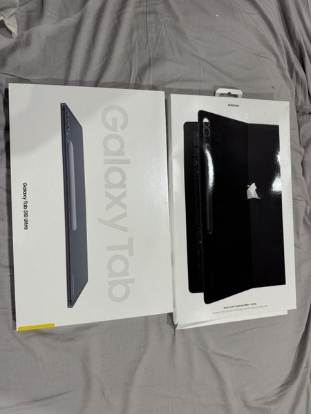 Samsung Galaxy Tab S10 Ultra (Wi-Fi 256GB) + Book Cover Keyboard Slim (AI Key) Carousel 6