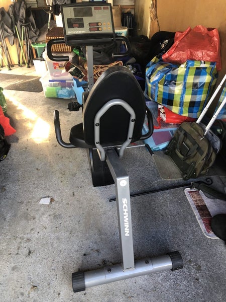 Schwinn HRC235i Recumbent Exercise Bike Carousel 2