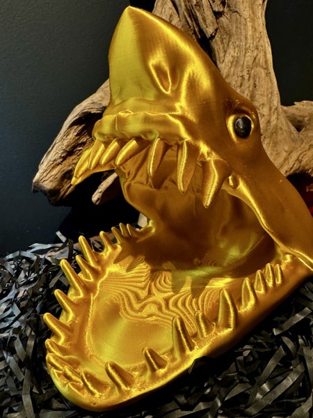 Scar Face Shark Head Trinket Holder Carousel 1