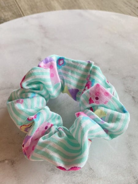 Handmade Scrunchies - Stripey Bird Scrunchie Carousel 1