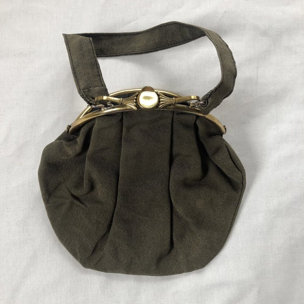 Vintage Bag Old Purse Carousel 2
