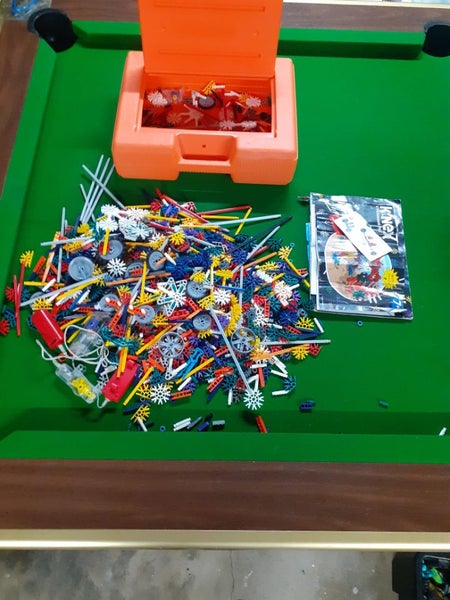 Vintage K'Nex - Bulk Lot - Over 4kgs in Carrycase Carousel 1