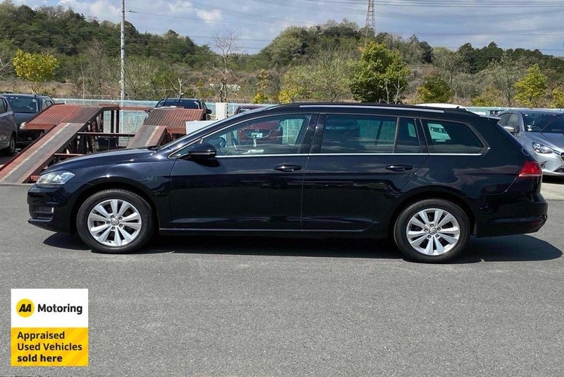 2016 Volkswagen Golf TSI Blue Motion / 53kms62863267613827114
