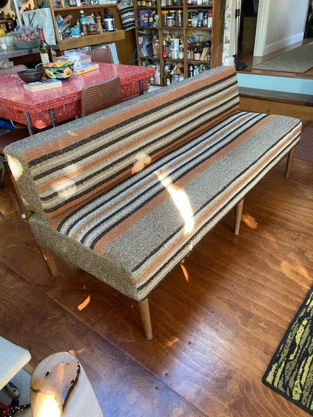 Mid century day bed Carousel 1