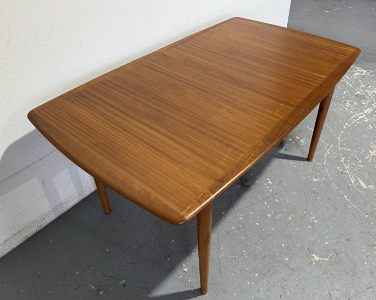 Mid Century Jon Jansen extendable Dining Table Carousel 1
