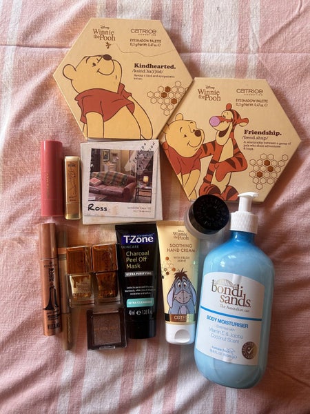Bulk make up Carousel 1