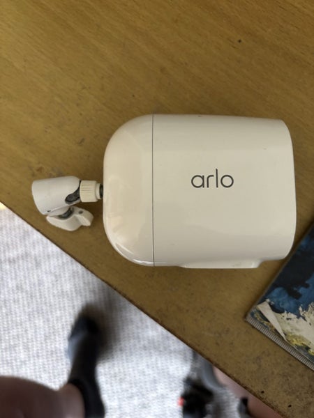 Arlo security camera Carousel 1