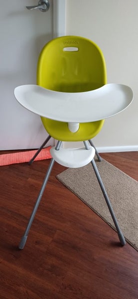 Phil & Ted Highchair Carousel 1